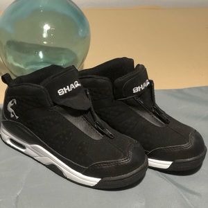 Shaq black sneakers size 13